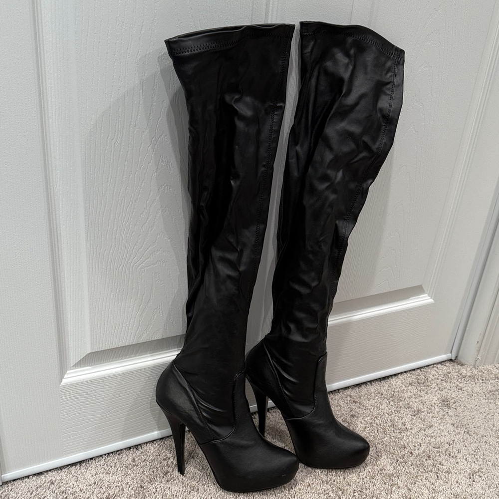 Aldo Black Over the Knee Leather High heel Boots